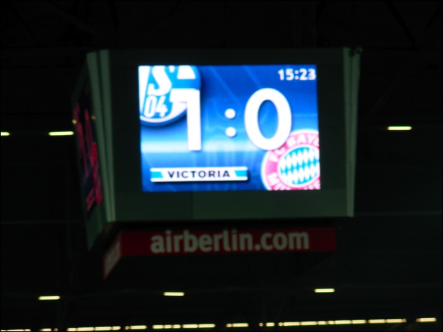 19:04 Stilte